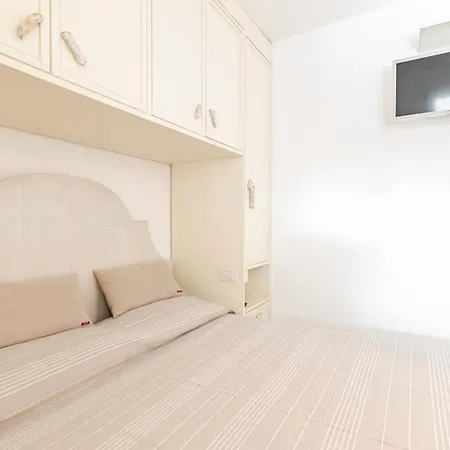 Terrace- Private Parking Design Relax & Comfort * Porto Rotondo